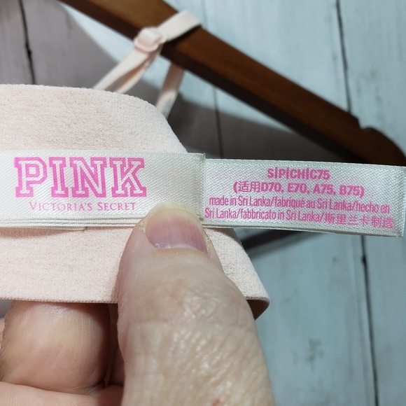 New! Victoria's Secret Pink Floral Embroidered - Picture 8 of 9